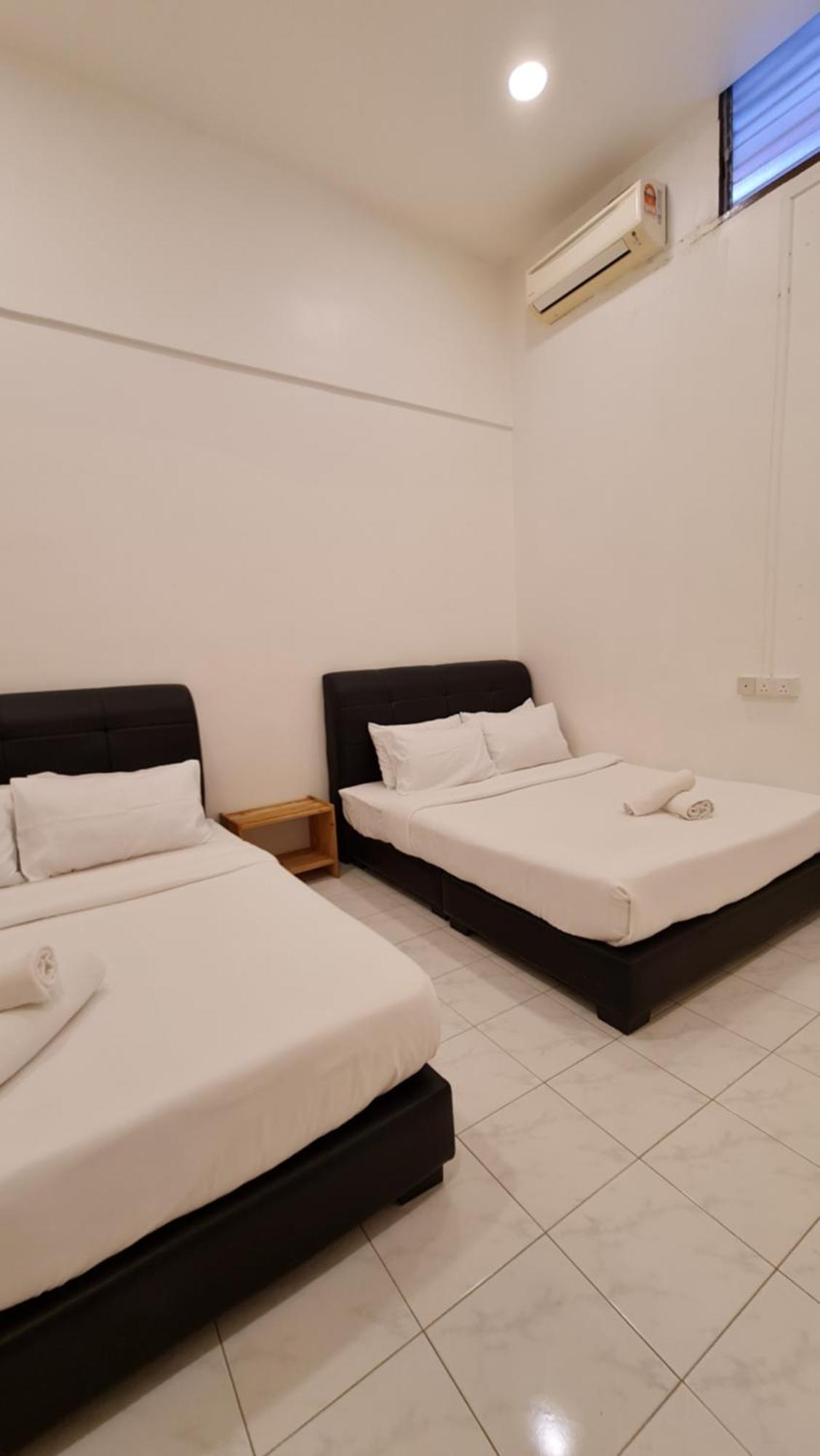 Jade Guesthouse Jonker Melaka Екстериор снимка