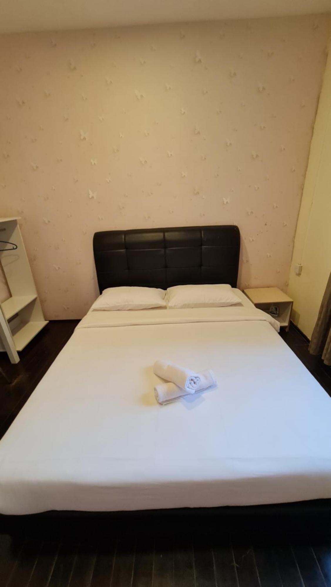Jade Guesthouse Jonker Melaka Екстериор снимка