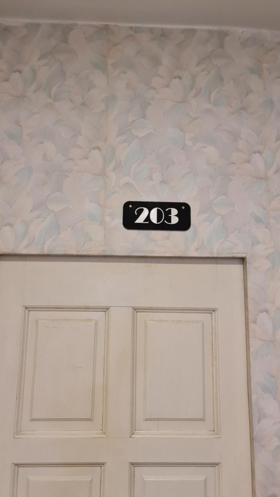 Jade Guesthouse Jonker Melaka Стая снимка