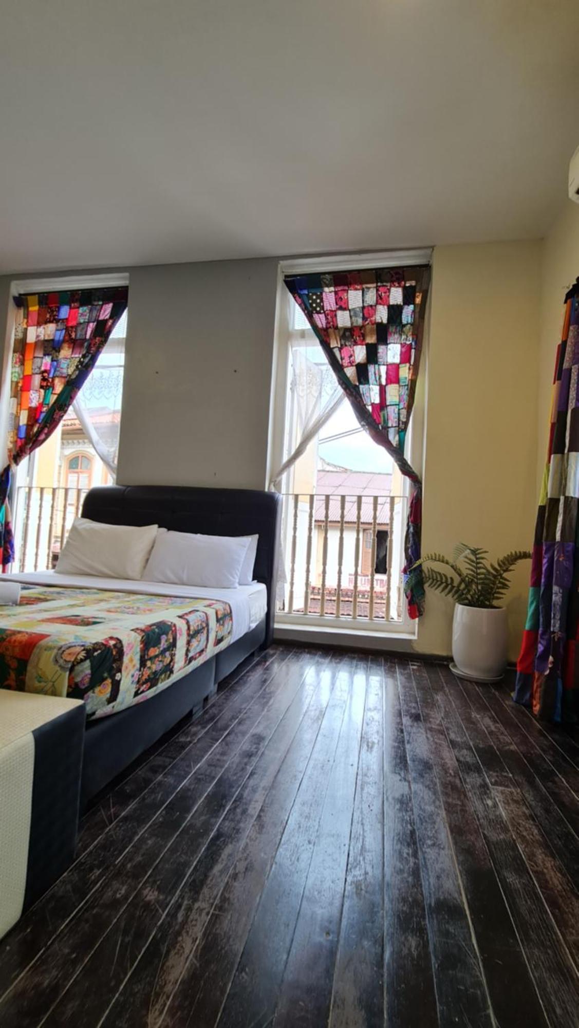 Jade Guesthouse Jonker Melaka Екстериор снимка