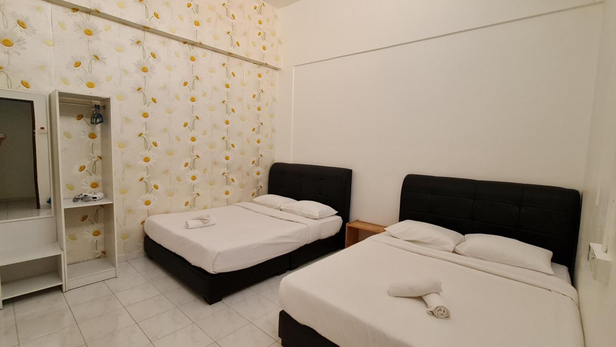 Jade Guesthouse Jonker Melaka Екстериор снимка