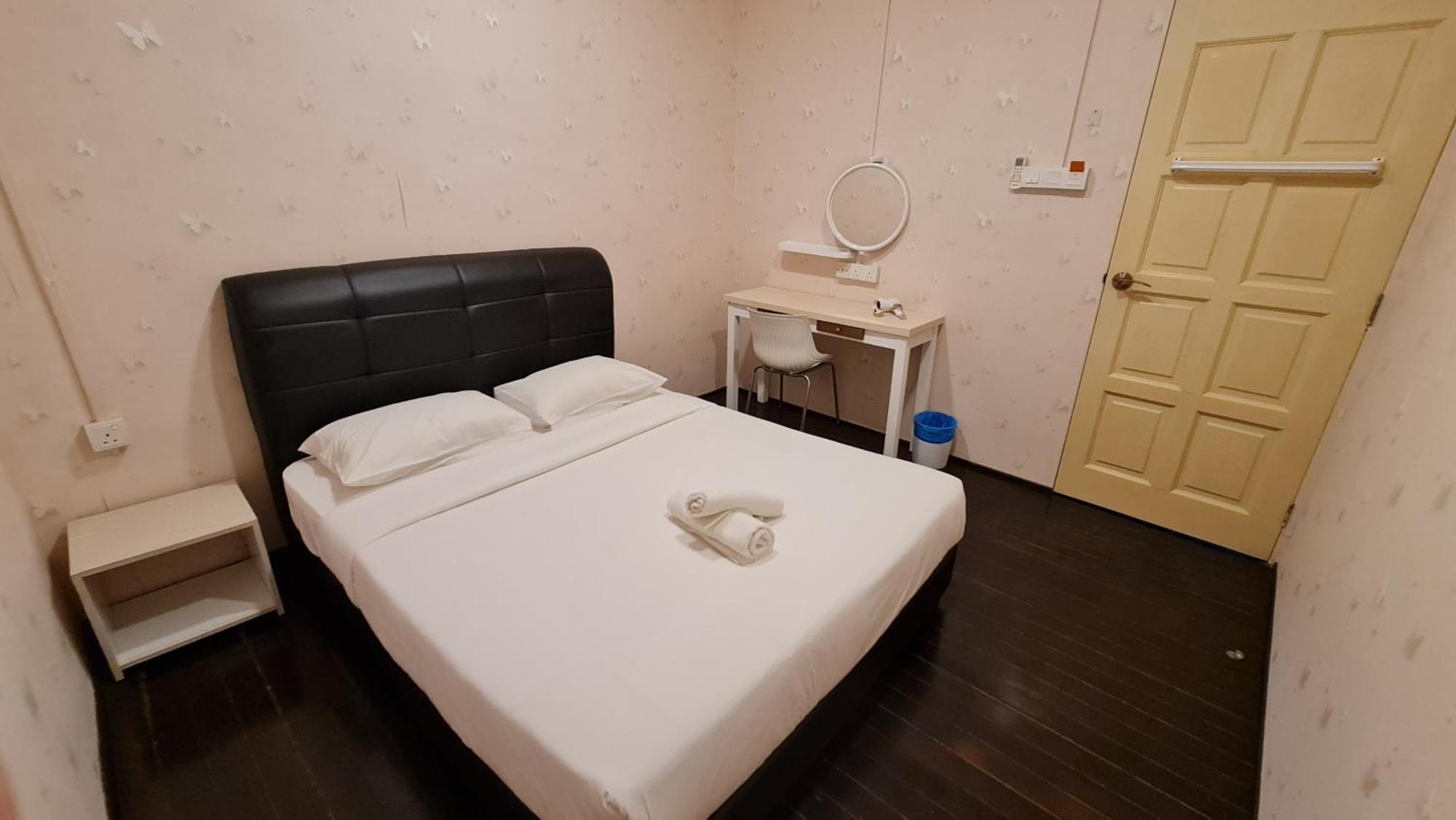 Jade Guesthouse Jonker Melaka Екстериор снимка